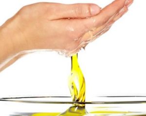Diseño de etiquetas de aceite oliva